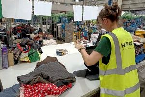 La fundación Humana recoge en Requena más de 21 toneladas de ropa en el primer semestre de 2022