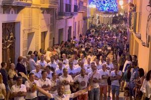 La Fiesta del Panellet celebra el medio año para los Moros y Cristianos de Bocairent