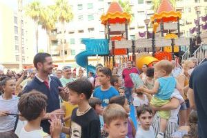 Mislata reobri la plaça Ciutat de la Llisa amb una festa infantil