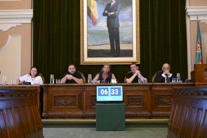 Unanimidad en el pleno de Castelló para conceder tres Medallas de Oro y nombrar Hijo Predilecto a Michavila