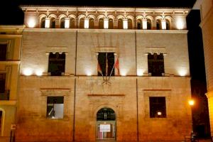L'Ajuntament d'Alzira en compliment amb el Decret 14/2022 desconnectarà la il·luminació de la façana de la Casa Consistorial
