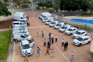 Presentados 20 nuevos vehículos destinados a diferentes departamentos del Ayuntamiento de Torrevieja