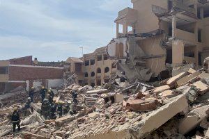 Un año del derrumbe de un edificio de tres plantas que truncó el verano en Peñíscola
