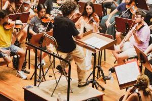 La Joven Orquesta Sinfónica de la FSMCV inicia en Cullera y Paterna su gira más ilusionante