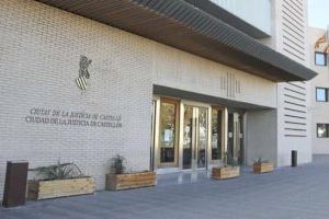 Dos homes s'enfronten a 15 anys de presó després de violar i agredir a una dona a Castelló