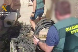 Once detenidos por robar metal en empresas de Alicante en las que trabajaban