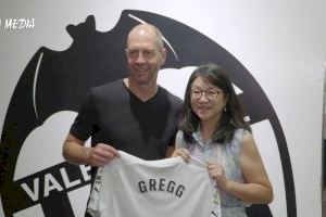 El Valencia CF recibió en Mestalla la visita de Gregg Berhalter, seleccionador de Estados Unidos