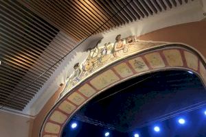 Betxí trau a la llum el seu antic teatre modernista i encara la recta final de les obres del Palau-Castell