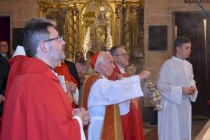 El cardenal Cañizares preside en la Basílica-Santuario de Caravaca la misa del Quinario de la Vera Cruz