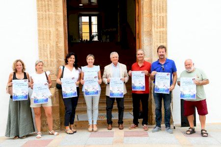 Decenas de voluntarios participan este sábado en Xàbia en el Día Mundial de la Limpieza