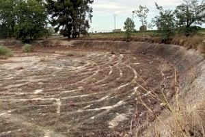 Rozaleme: un estanque sin agua