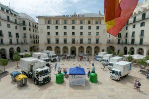 Alicante dobla las toneladas de envases y cartón recogidos desde que se inició el contrato en 2013
