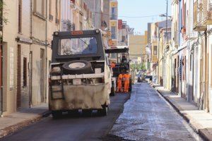 Vila-real inverteix 250.000 euros en manteniment de vies urbanes amb l'asfaltat de més de 11.000 metres quadrats de carrers