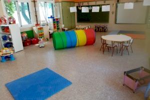 Inicio de las clases para  los niños de dos años en el colegio Vicente Pla Paredes