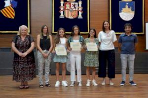 Oropesa del Mar premia el rendimiento académico de estudiantes del Deàn Martí y La Mediterrània