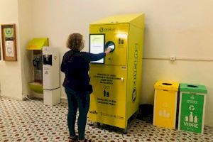 El Ayuntamiento de València licita de nuevo la adquisición de máquinas de recompensa para el reciclaje de envases