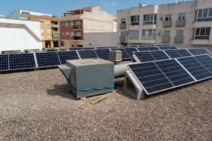 El col·legi la Sénia de l’Alcúdia de Crespins ja genera la seua energia gràcies a la instal·lació de plaques solar