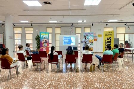 El Ayuntamiento de Massanassa lanza la creación de una oficina online enfocada en proyectos Erasmus+