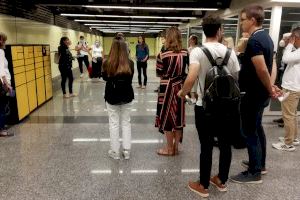 Los integrantes del proyecto europeo SPROUT sobre nuevas políticas de movilidad se reúnen en València y visitan la red de metro y tranvía