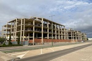 La estructura de la construcción de la entrada de Cap de l’Horta se convertirá en viviendas residenciales