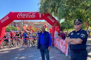 El ‘Día de la Bici’ reúne a cerca de un millar de personas que pedalean por Alicante