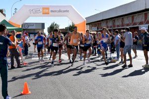 Más de 500 corredores de Alicante participan en el IX Cross Escolar, III Milla y 5k Mercalicante Salud Mediterránea