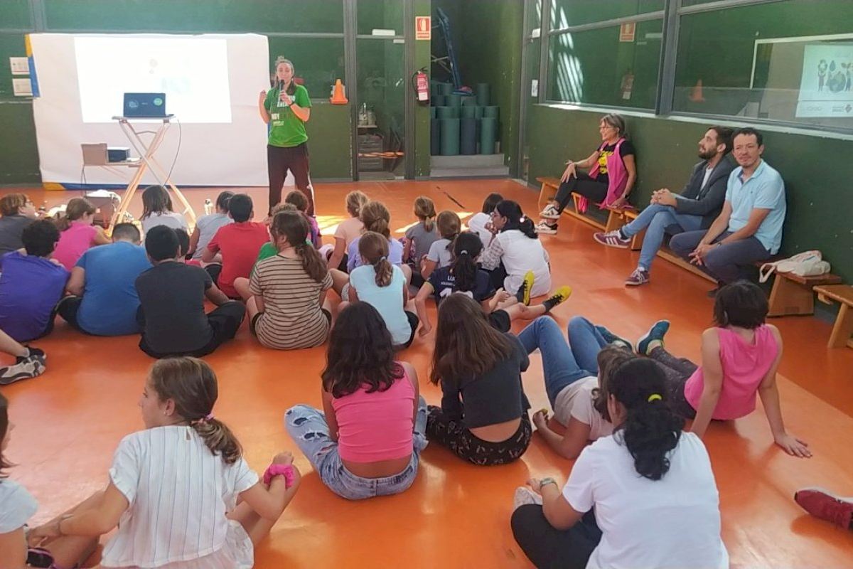 Castelló inicia en cinco centros educativos el proyecto de ahorro energético 50 50