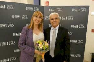 Daniela González, presidenta de la FSMCV, Recibe el “XVIII Premi Amics de l'Amistat”