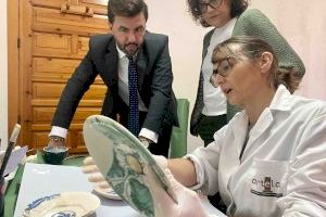 La Concejalía de Patrimonio Histórico restaura cinco piezas arqueológicas de los fondos del MARQUO y del Museo de la Muralla