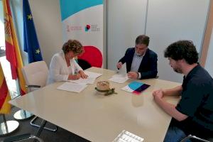 El Ayuntamiento y la Conselleria de Innovación firman el convenio de adhesión de Villena a Distrito Digital
