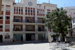 El Ayuntamiento de Chiva destina 32.000 euros en tres tipos de subvenciones para dinamizar el tejido económico del municipio