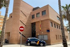 Dos personas detenidas en Alicante por robarse mutuamente
