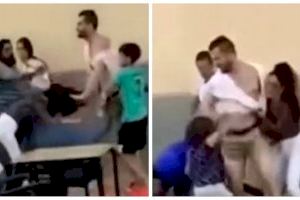 VIDEO | Varias personas protagonizan una pelea en un bar de Alcoi con niños de por medio