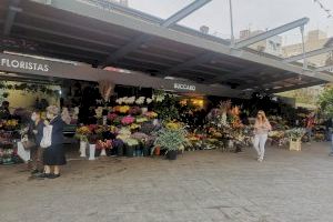 El Ayuntamiento de Alicante autoriza la apertura de los puestos de venta de flores del Mercado Central para el Día de Todos los Santos