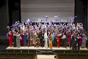 Un total de 150 estudiants del Grau en Psicologia celebren l’acte de graduació