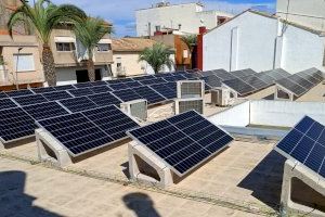 Ròtova instal·la plaques solars al Centre de Salut