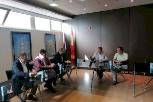 El alcalde expone el potencial del Puerto Seco ante el presidente de la Autoridad Portuaria de Alicante