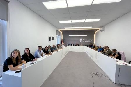 El Ayuntamiento de la Vall d’Uixó acoge una Jornada de Innovación Municipal para impulsar proyectos de smart city