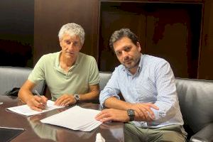 Nuevo entrenador, nueva era: Setién aterriza en el Villarreal