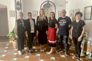 'La Joia', 'Vives y Marí' y 'Compañía Valenciana de la Seda' serán los indumentaristas de las Falleras Mayores