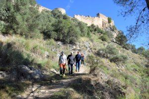 Xàtiva adecua la senda dels Socors que da acceso a la parte trasera del Castillo de Xàtiva