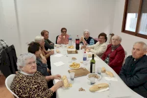 Alfondeguilla inicia la semana cultural con el tradicional almuerzo de los jubilados