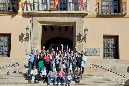 Paterna celebra la I Ruta Turística Inclusiva para personas sordas