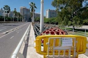 Valencia recupera su puente de las flores y con un sistema 'antivandalismo'