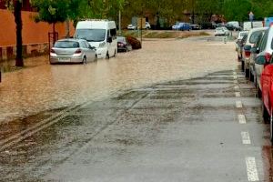 El PP denuncia que la falta de limpieza de calles e imbornales provoca la inundación en las calles de la ciudad