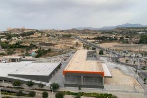 Alicante recepciona las obras de urbanización de Vistahermosa Norte que conecta los barrios de Juan XXIII y Orgegia