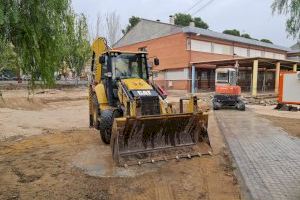Las obras del CEIP Miguel Hernández han comenzado esta semana con los trabajos de cimentación de un nuevo gimnasio de 423 metros cuadrados
