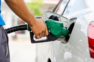 ¿Cuándo finalizará el descuento de la gasolina? El Gobierno lo podría restringir en 2023
