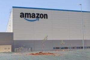 El fundador de Amazon recomana no comprar a les portes del Black Friday