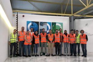 Estudiantado de la UMH ha visitado las instalaciones de la empresa Aliaxis en Alicante